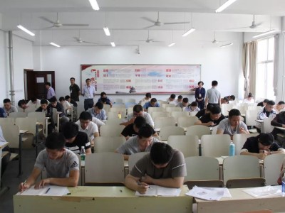 学生能考二级建造师吗在校大学生能考二级建造师吗,有什么坏处