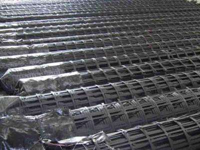 钢塑土工格栅多少钱一个平方钢塑土木格栅