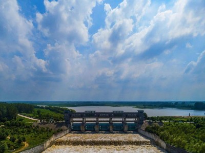 泄洪闸门泄洪闸