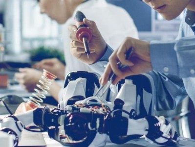 包含深圳10年机械结构工程师年薪的词条