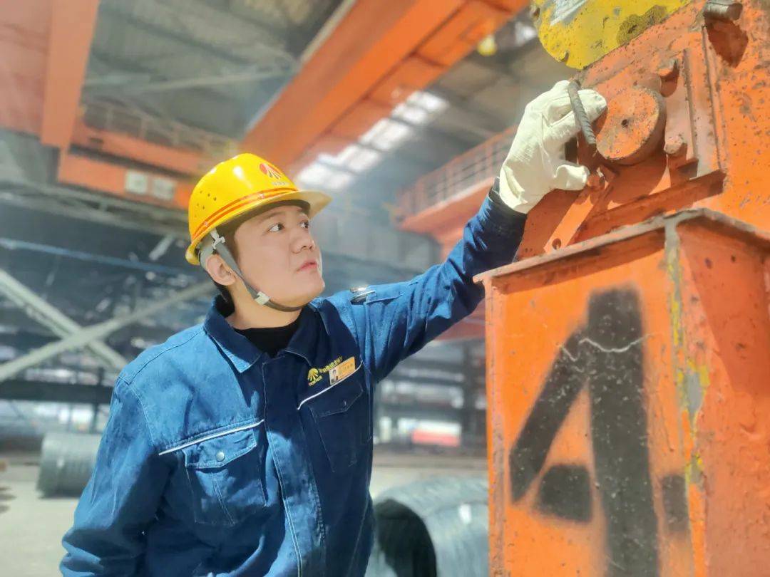 耒阳钢结构工程师,钢结构专业工程师招聘 第1张 耒阳钢结构工程师,钢结构专业工程师招聘 第1张